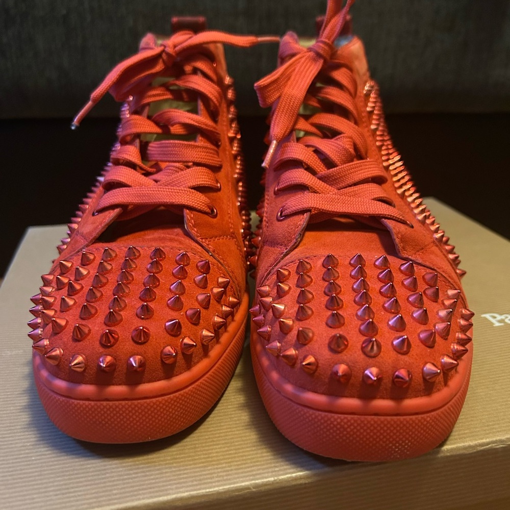 Louis Vuitton Poppy Metal Sneakers - Picture 4 of 9